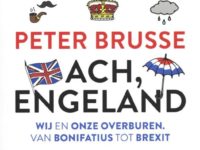 Peter Brusse geeft college over Engeland